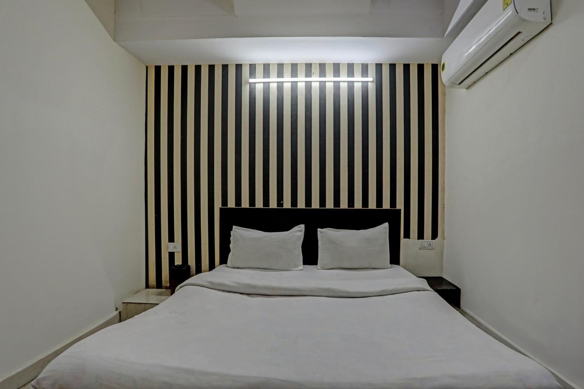 Hotel O Kanak Palace New Delhi Eksteriør bilde